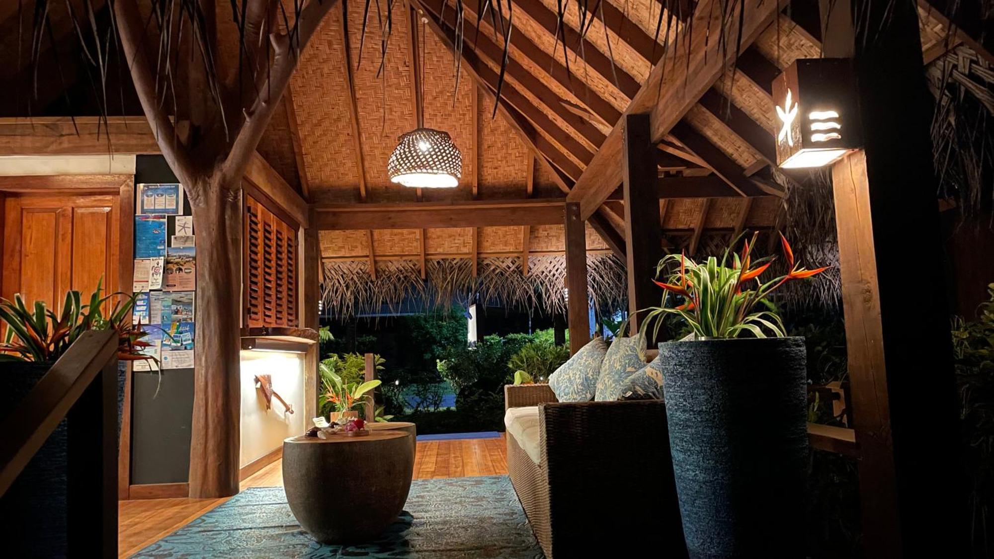 Etu Moana Boutique Beach Villas - Adults Only Arutanga Kültér fotó
