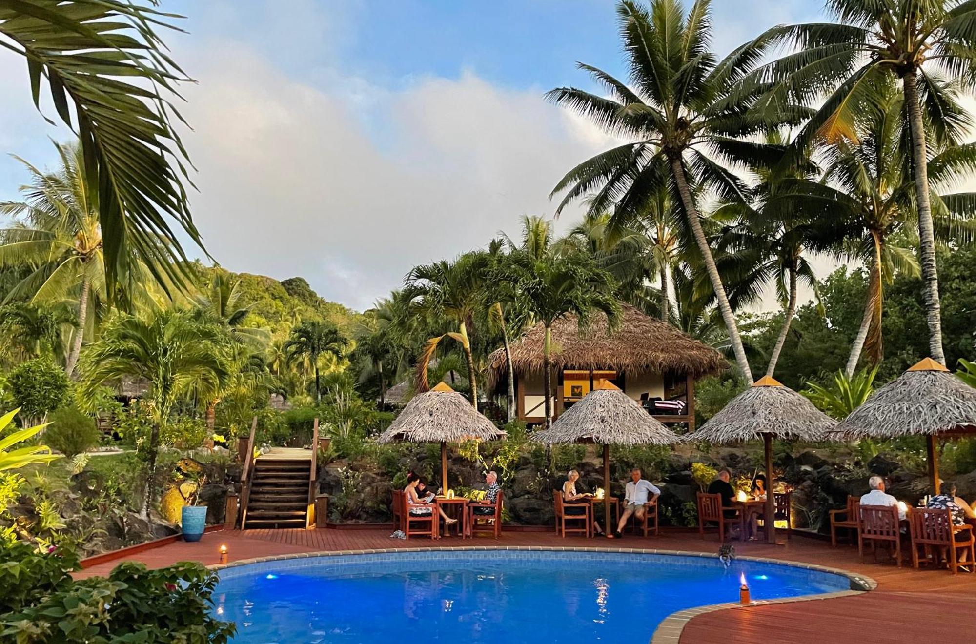 Etu Moana Boutique Beach Villas - Adults Only Arutanga Kültér fotó